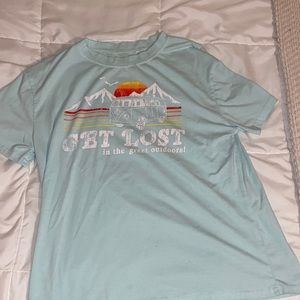 Super cute get lost graphic T